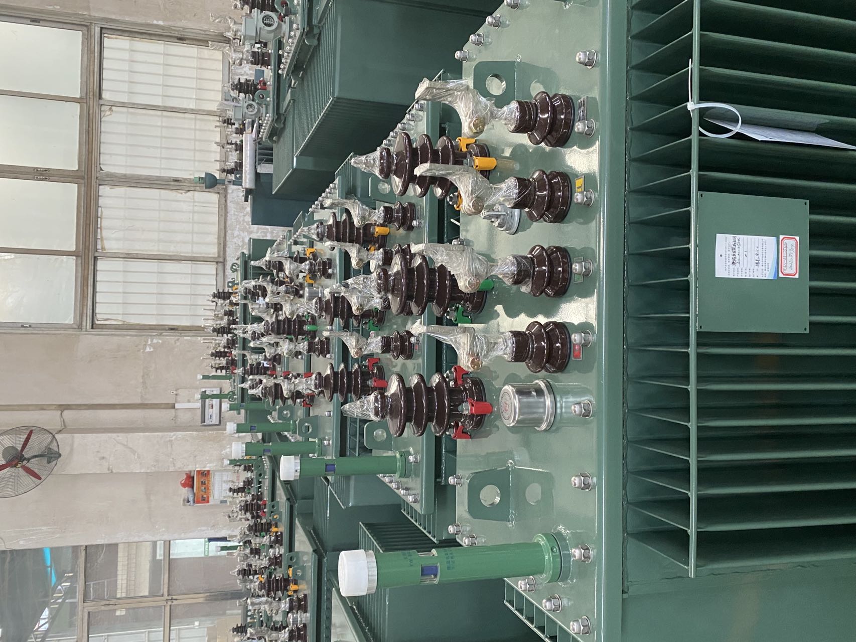 油浸式變壓器2.jpg 油浸式變壓器2.jpg